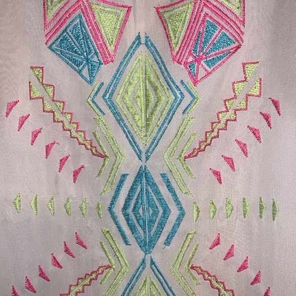 Tribal sheer tank - Picture 3 of 6